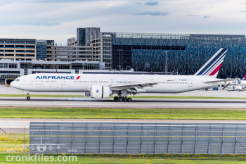 Air France Boeing 777-300ER F-GSQY