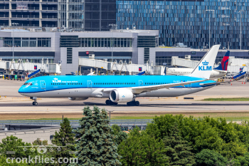 KLM Royal Dutch Airlines Boeing 787-10 Dreamliner PH-BKF